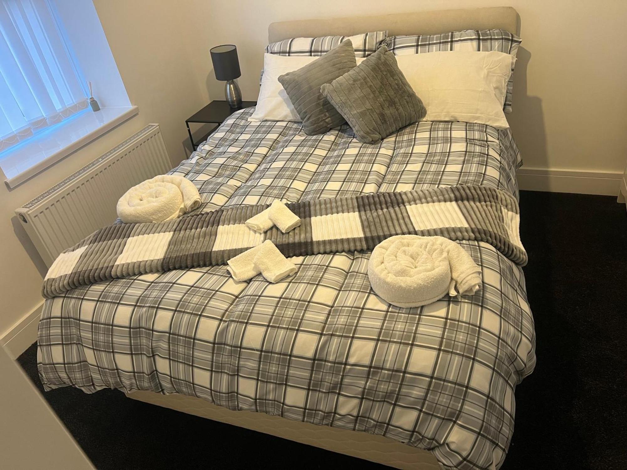 Ashfield New Place Нюкасъл ъндър Лайм Екстериор снимка